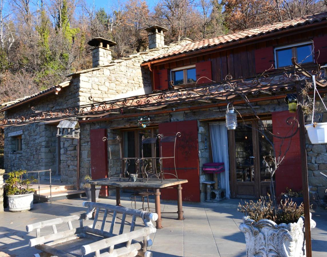 La Chambre Du Pigeonnier Braux (Alpes-de-Haute-Provence) Exterior foto