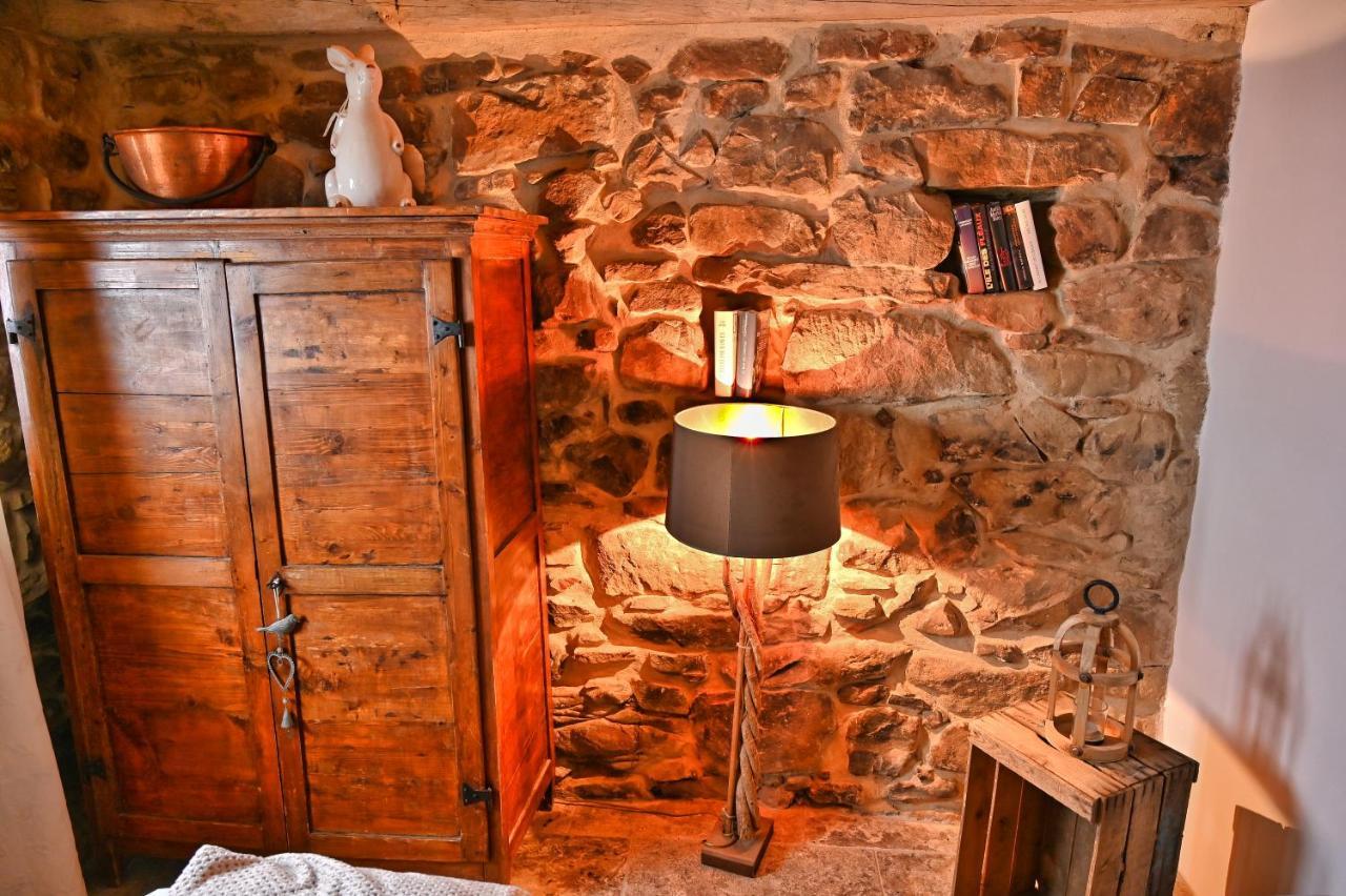 La Chambre Du Pigeonnier Braux (Alpes-de-Haute-Provence) Exterior foto